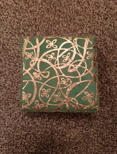Win ware 1950s vintage 6x6 - win,
